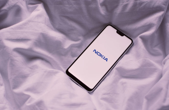 Nokia i Hitachi Kokusai Electric wprowadzają lokalne sieci 5G i prywatne sieci LTE do japońskich przedsiębiorstw