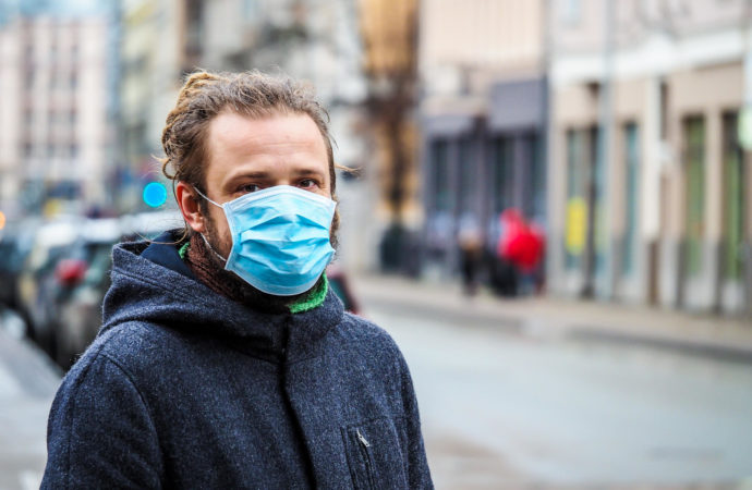 Czy stosujemy się do ograniczeń rządowych w trakcie zagrożenia epidemiologicznego? Sprawdzono dane z naszych smartfonów