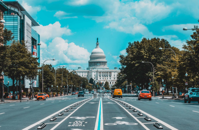 USA utrzyma ograniczenia wobec Huawei