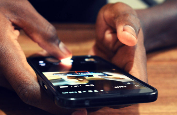 Co 4,5 minuty twój smartfon udostępnia informacje o tobie