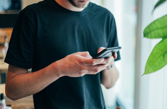 Plus nie rzuca słów na wiatr. Kolejne 2 miliony Polaków w zasięgu 5G