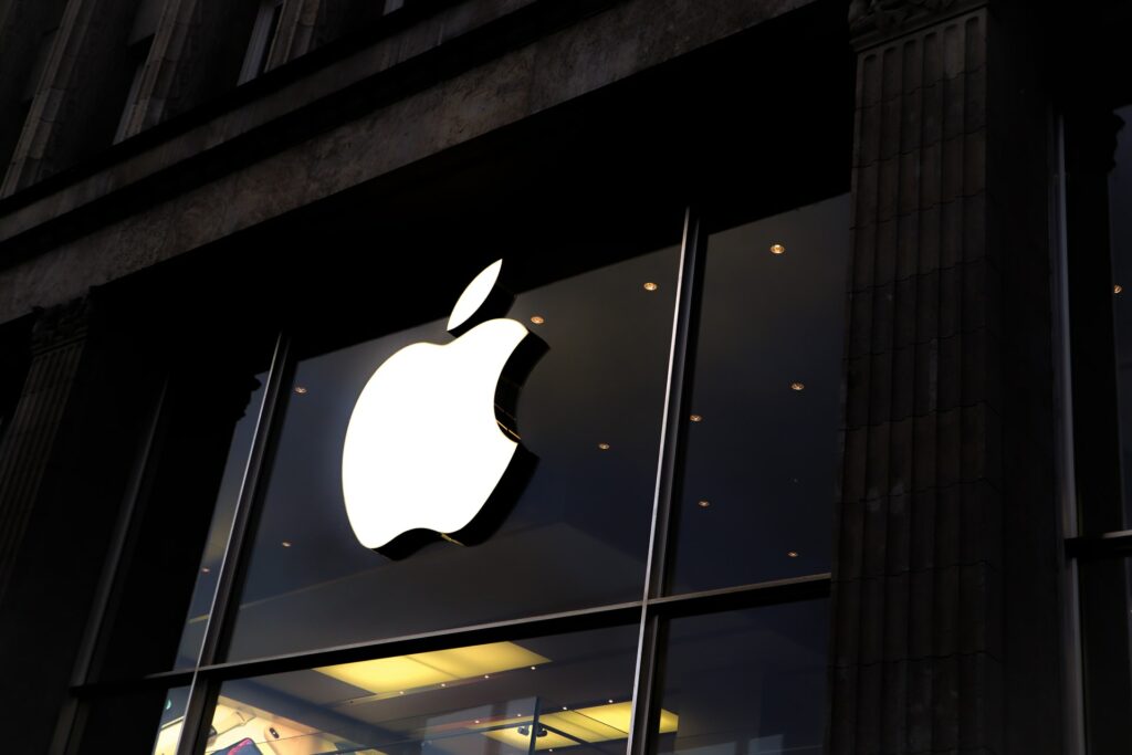 Apple idzie na wojnę z producentem Pegasusa