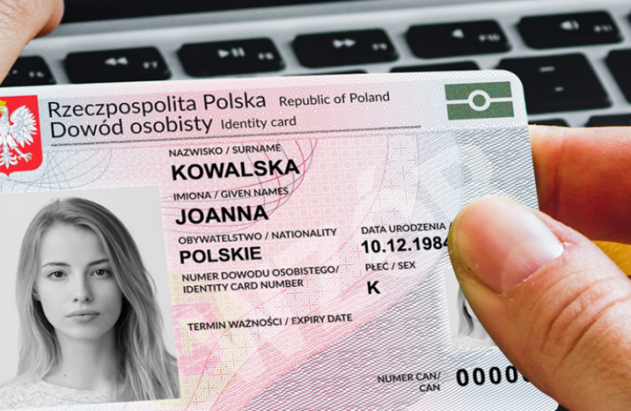 W 2023 cyfrowy dowód osobisty będzie miał te same uprawnienia co plastikowy