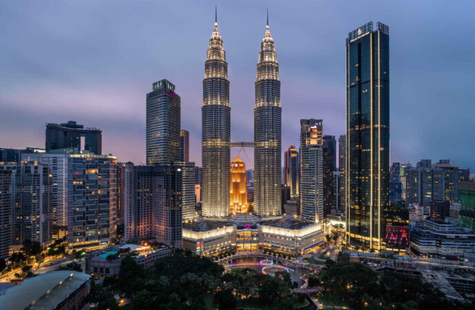Malaysia’s Dual 5G Network Dilemma: A Pivot in Telecommunications Policy